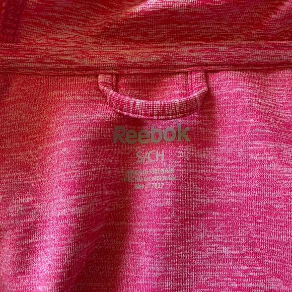 Reebok hoodie, size small - Picture 3 of 4